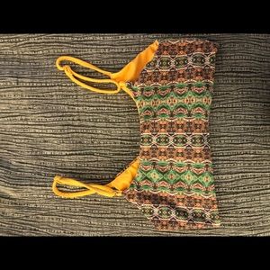 WolvenThreads Fuana Ruched Top